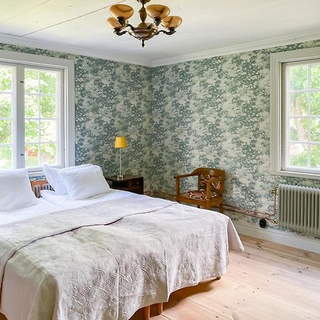 Traedgardshotellet Aras Saeteri Och Traedgardar Dalum Экстерьер фото
